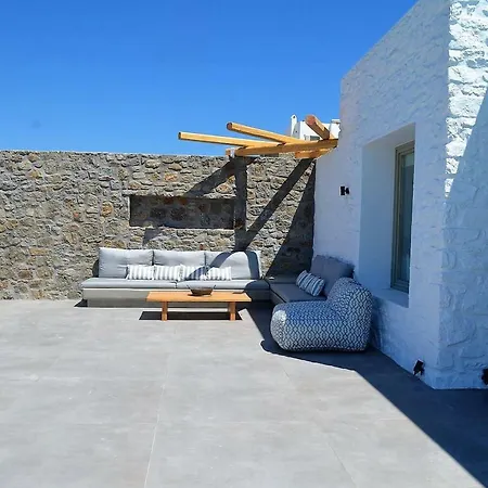 Mycastlehouse Mykonos Town